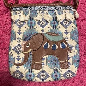 Western pattern cross body purse